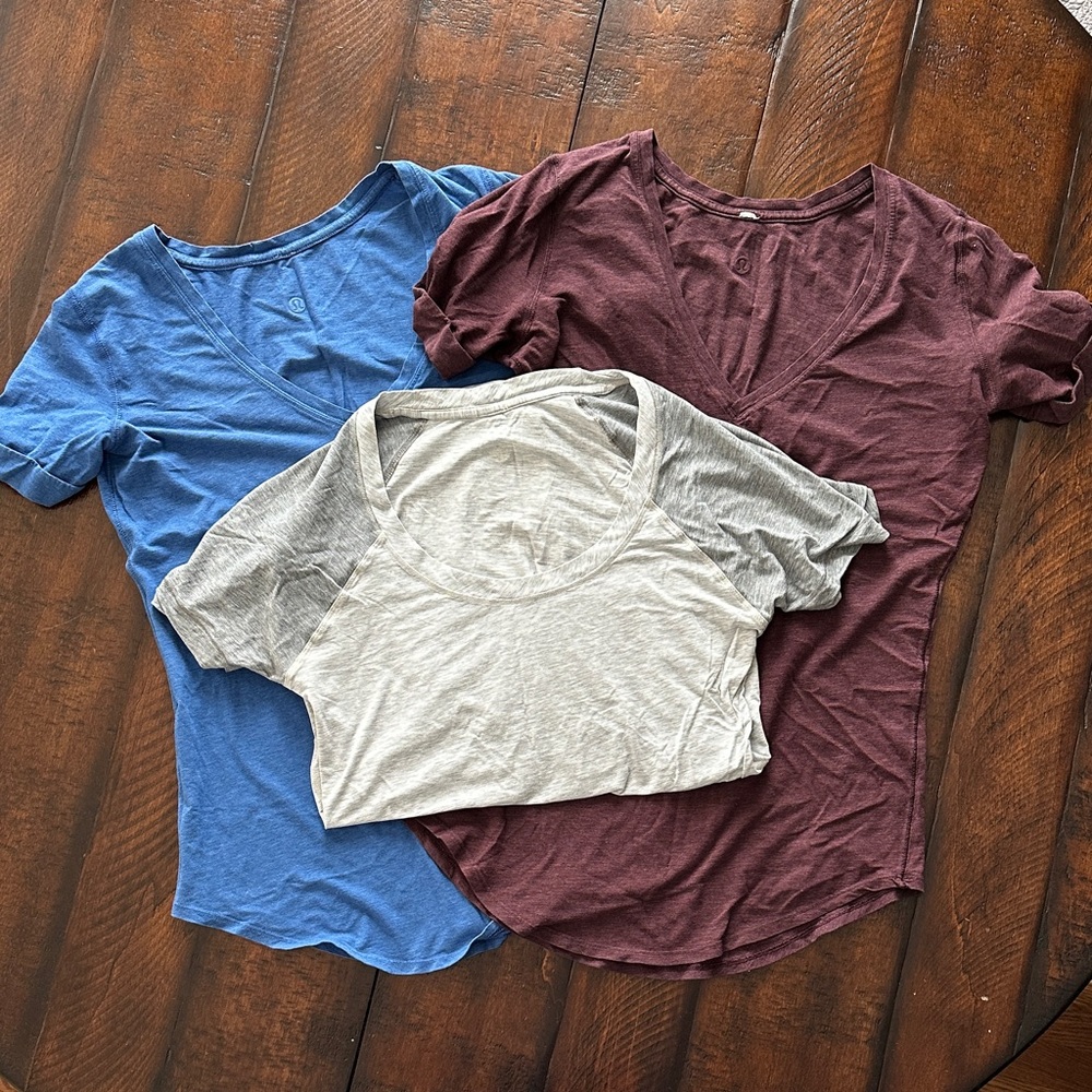 Lululemon - Women’s Size 6 - Lot of 3 Short Sleeve Tees
